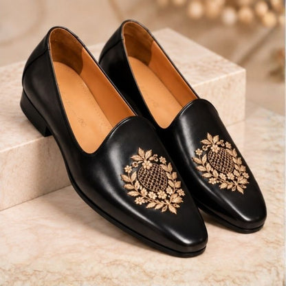 Rostam Black Patina Embroidery Mojari