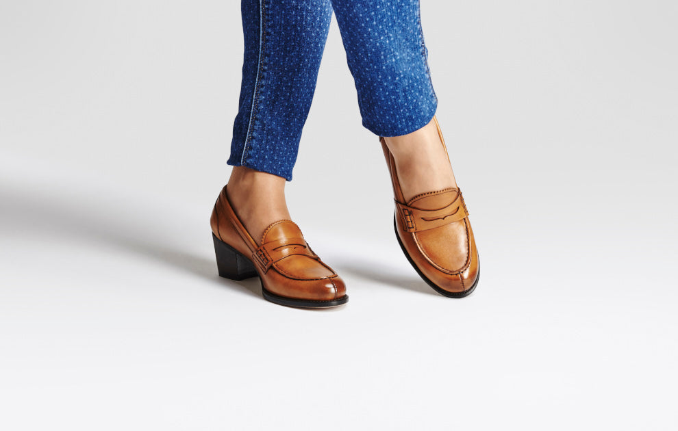 Back to Office Tan Leather Plump for Women